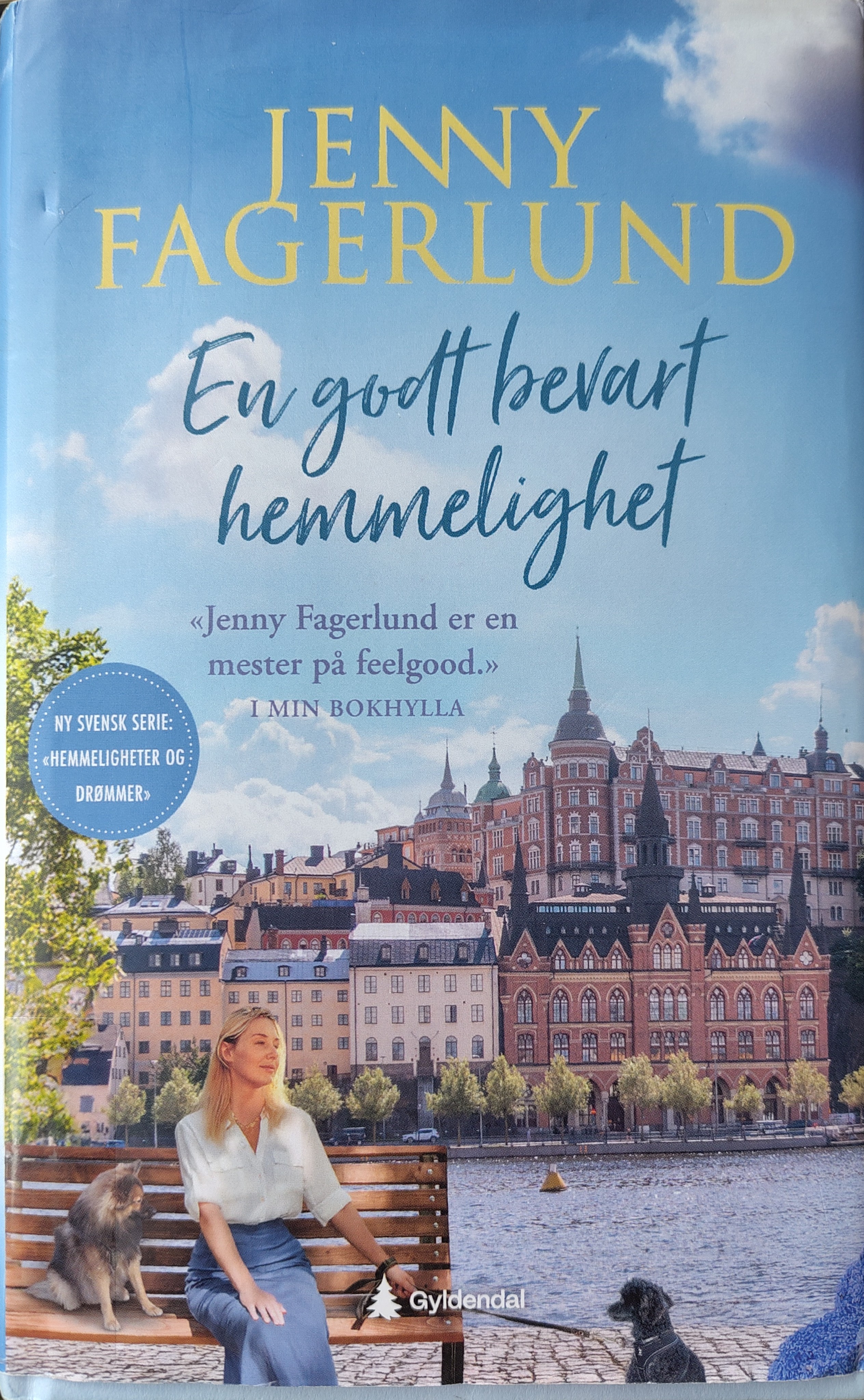 Jenny Fagerlund: En godt bevart hemmelighet (Hardcover, Norsk bokmål language, 2025, Gyldendal norsk forlag)