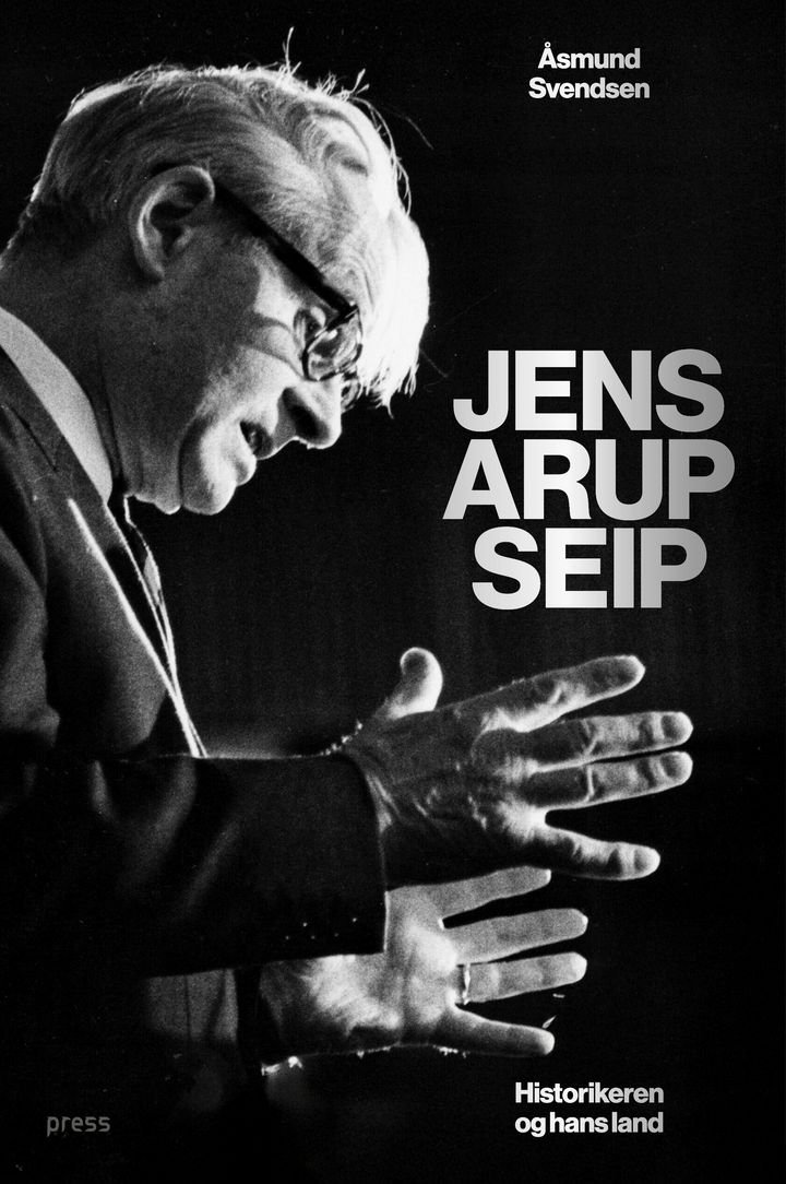 Åsmund Svendsen: Jens Arup Seip (Norsk bokmål language, Press forlag)