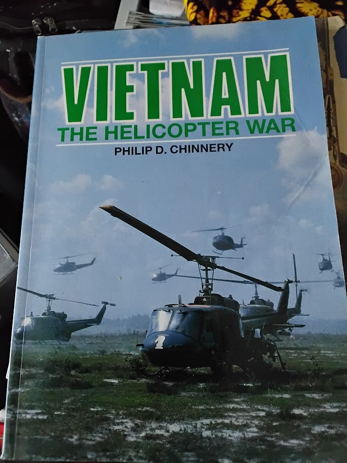 Philip Chinnery: Vietnam (1996, The Crowood Press)